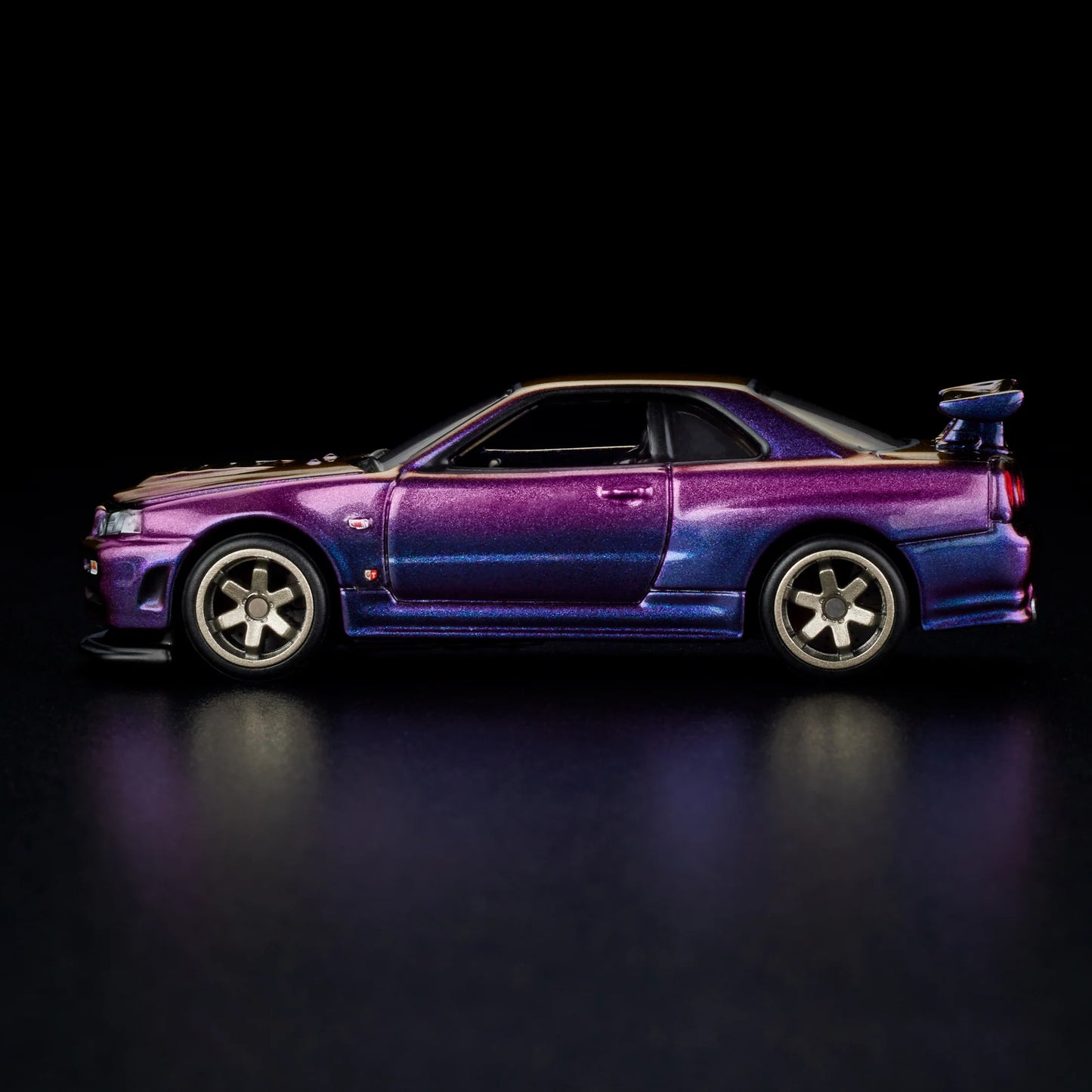 Hot Wheels RLC Exclusive Nissan Skyline GT-R BNR34