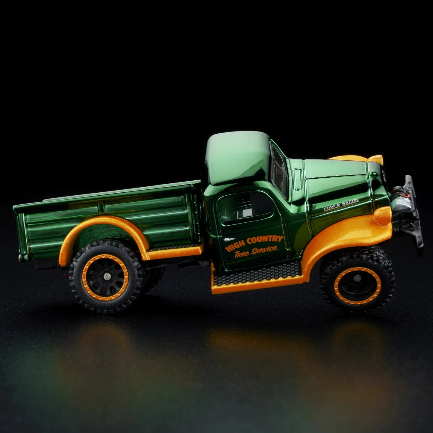 Hot Wheels RLC Holiday 1952 Dodge Power-Wagon