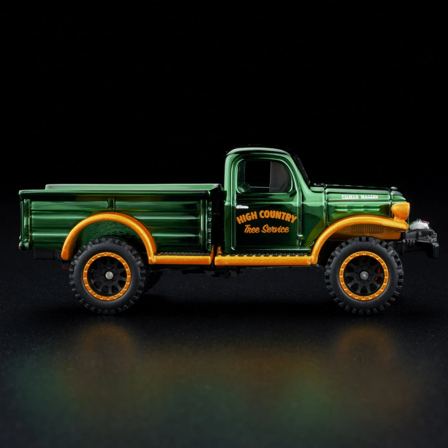 Hot Wheels RLC Holiday 1952 Dodge Power-Wagon