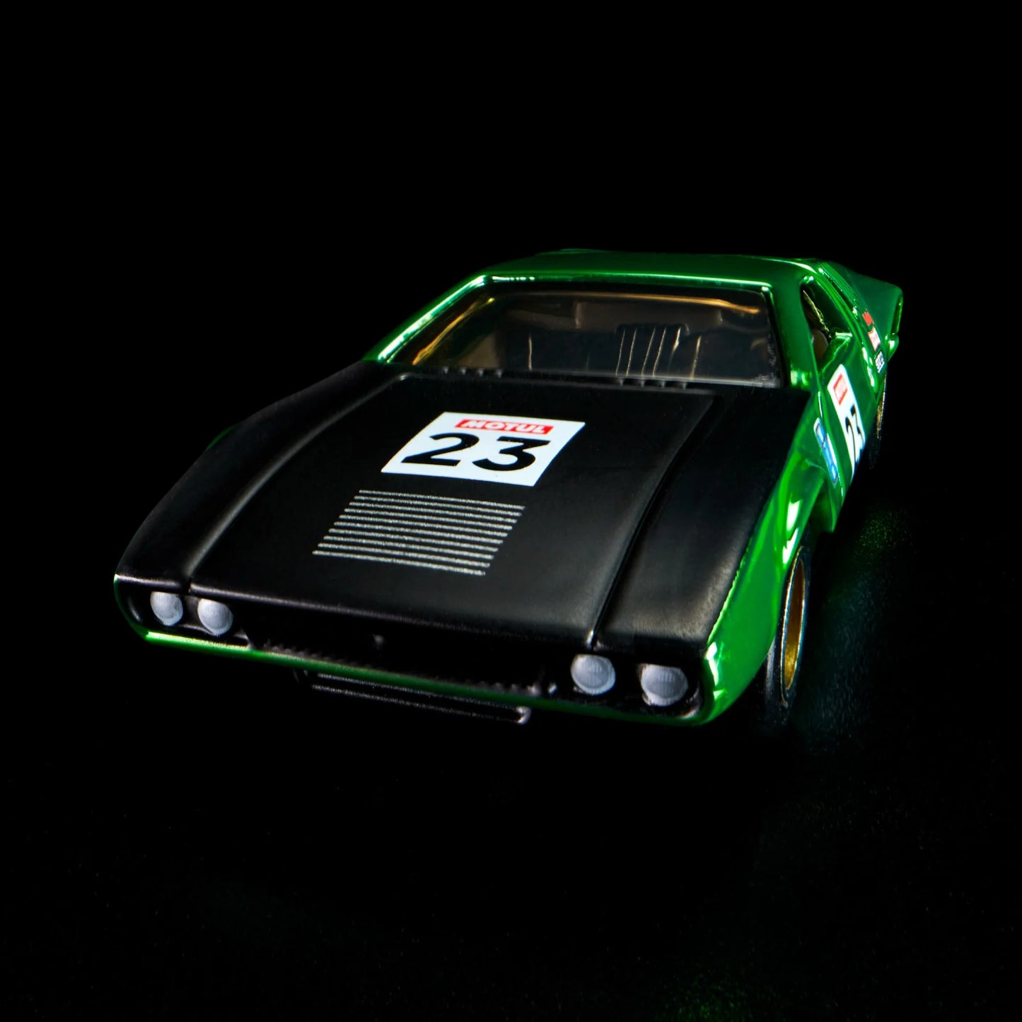 RLC Exclusive 1971 De Tomaso Mangusta